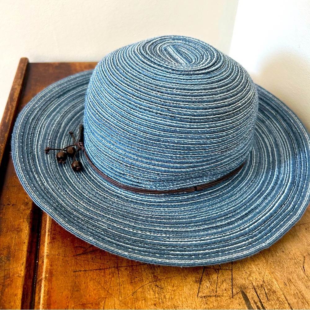 Kooringal 57 cm women's blue sun hat, GUC see pics for blemishes